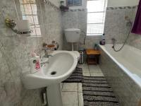  of property in Roodepoort North