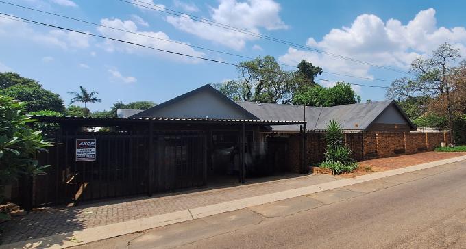 4 Bedroom House for Sale For Sale in Capital Park - MR699981