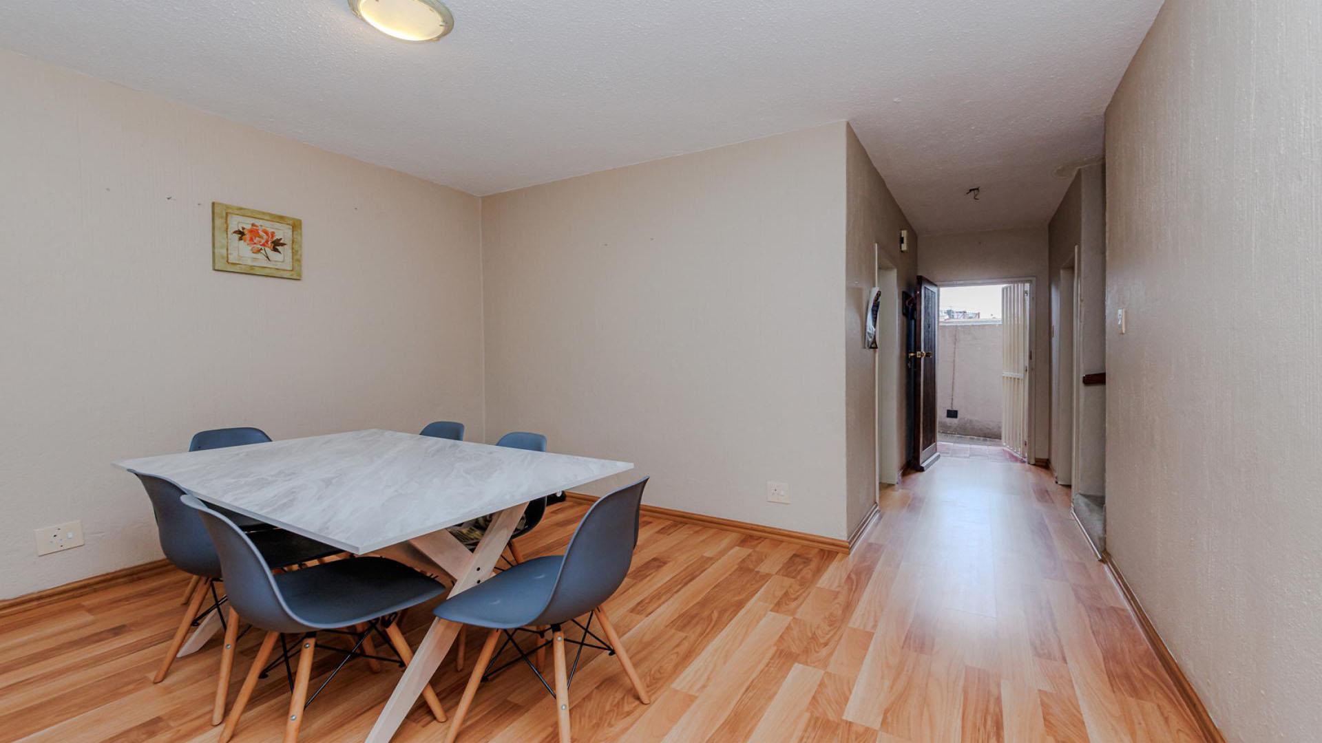 Dining Room of property in Florida