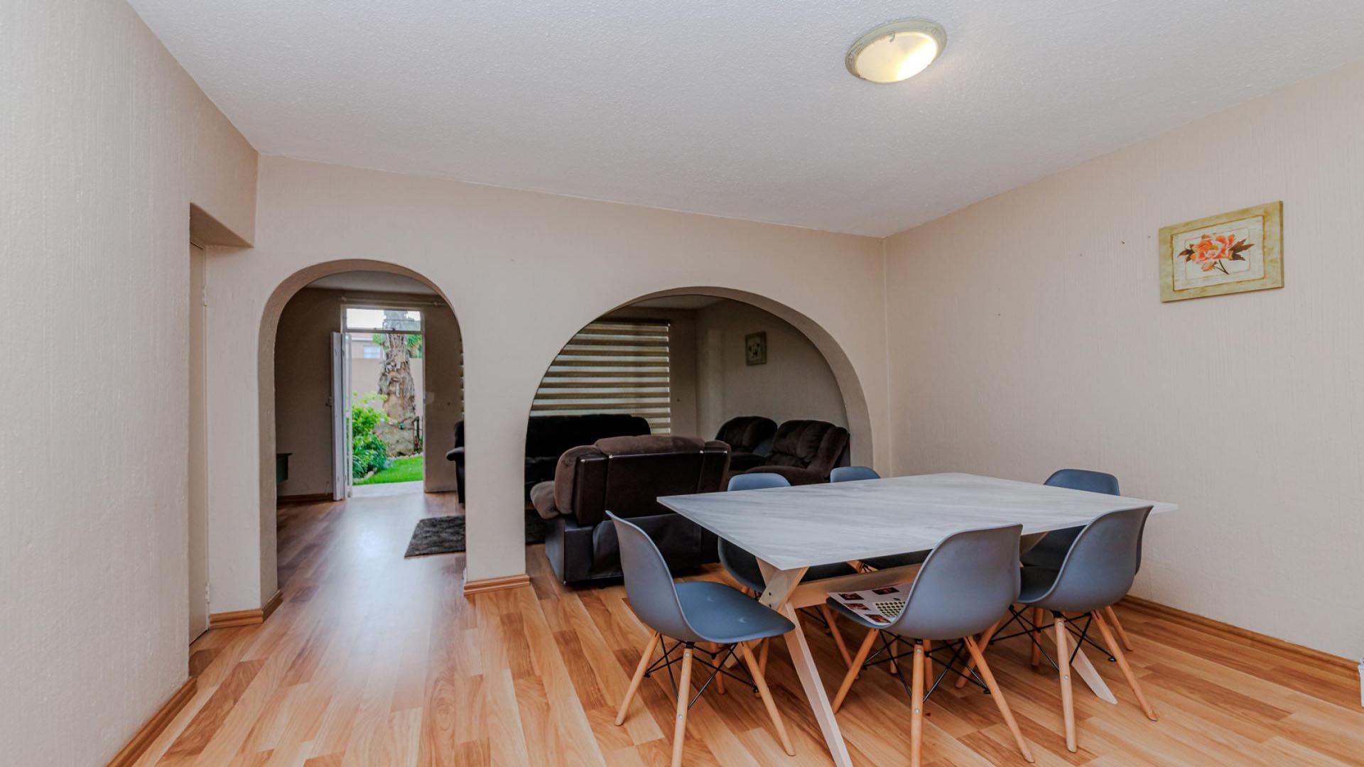 Dining Room of property in Florida