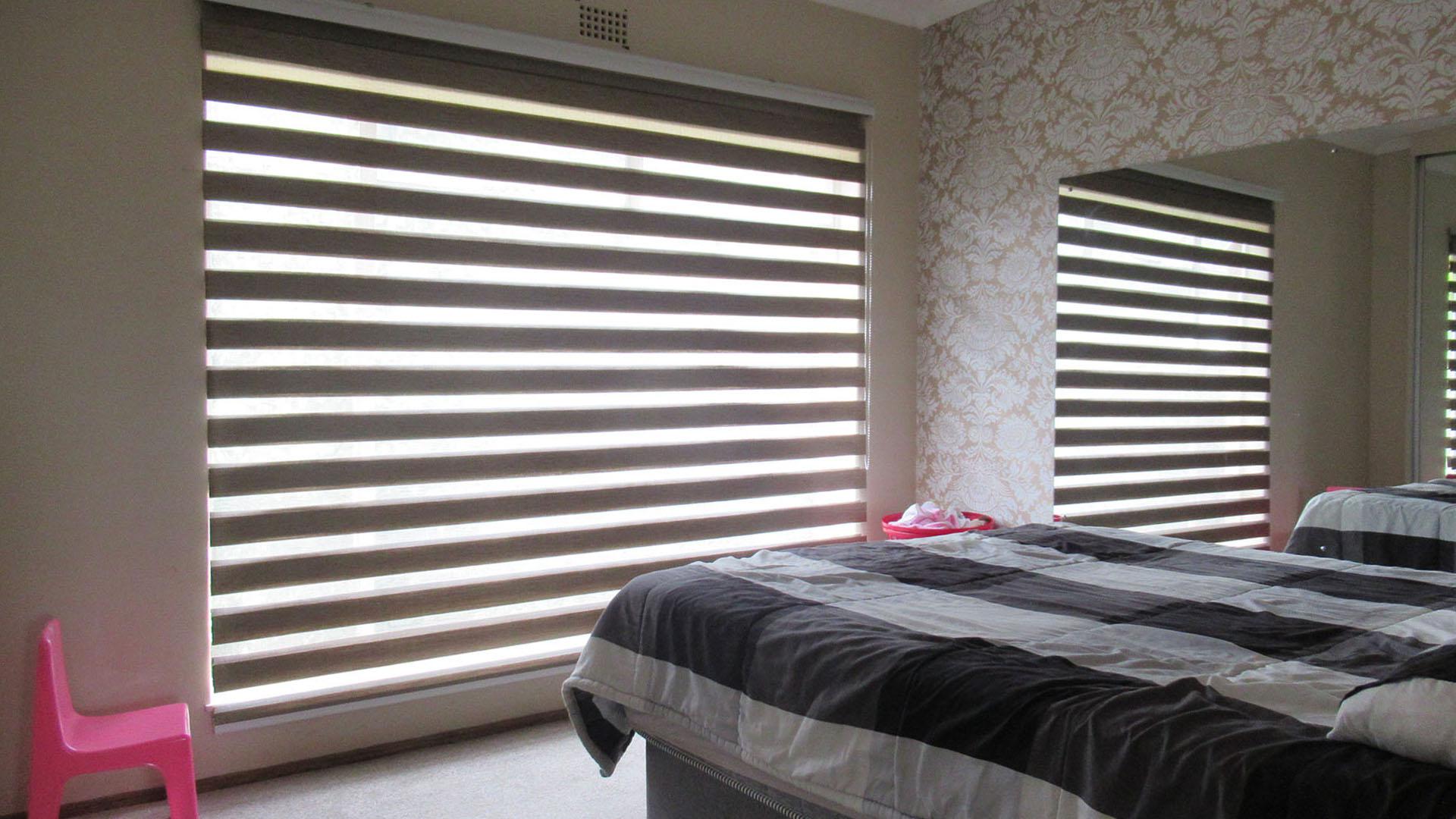 Bed Room 1 - 17 square meters of property in Florida