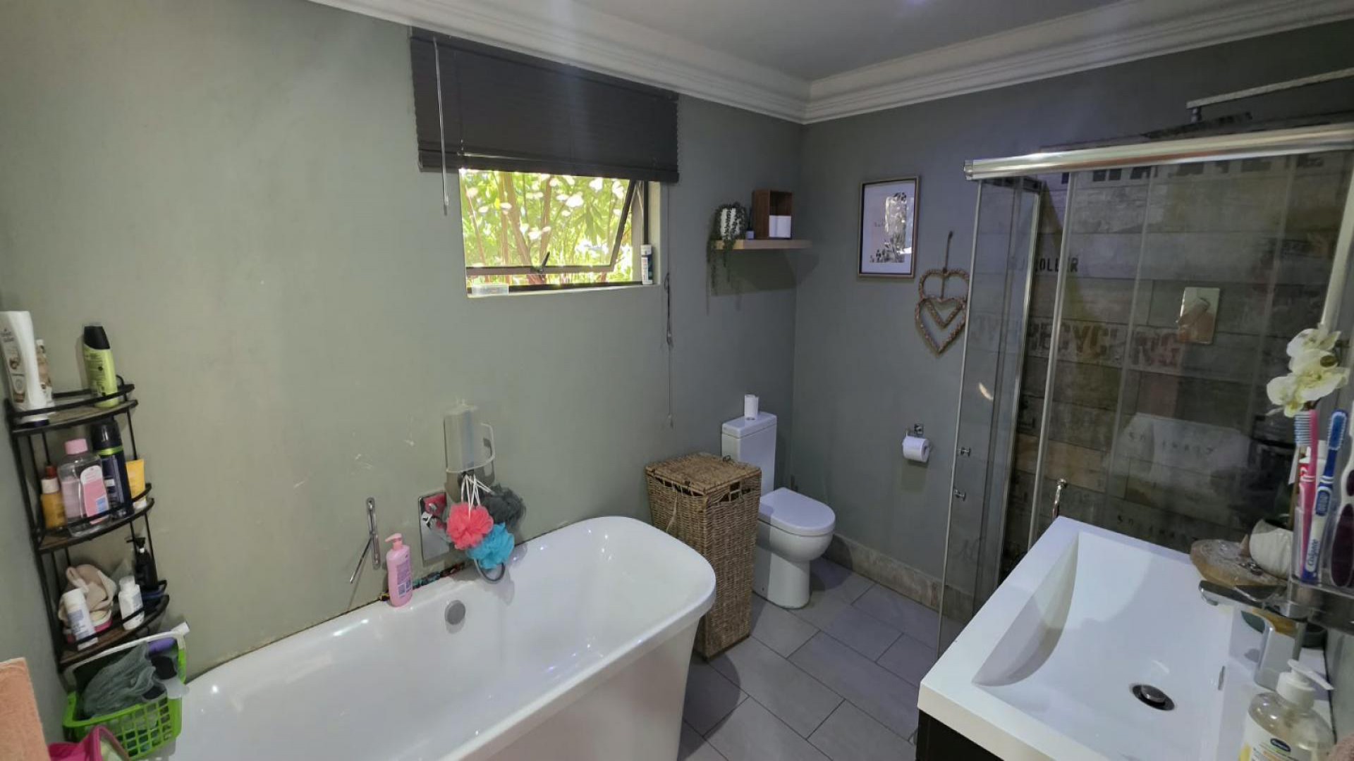 Bathroom 1 of property in Parys