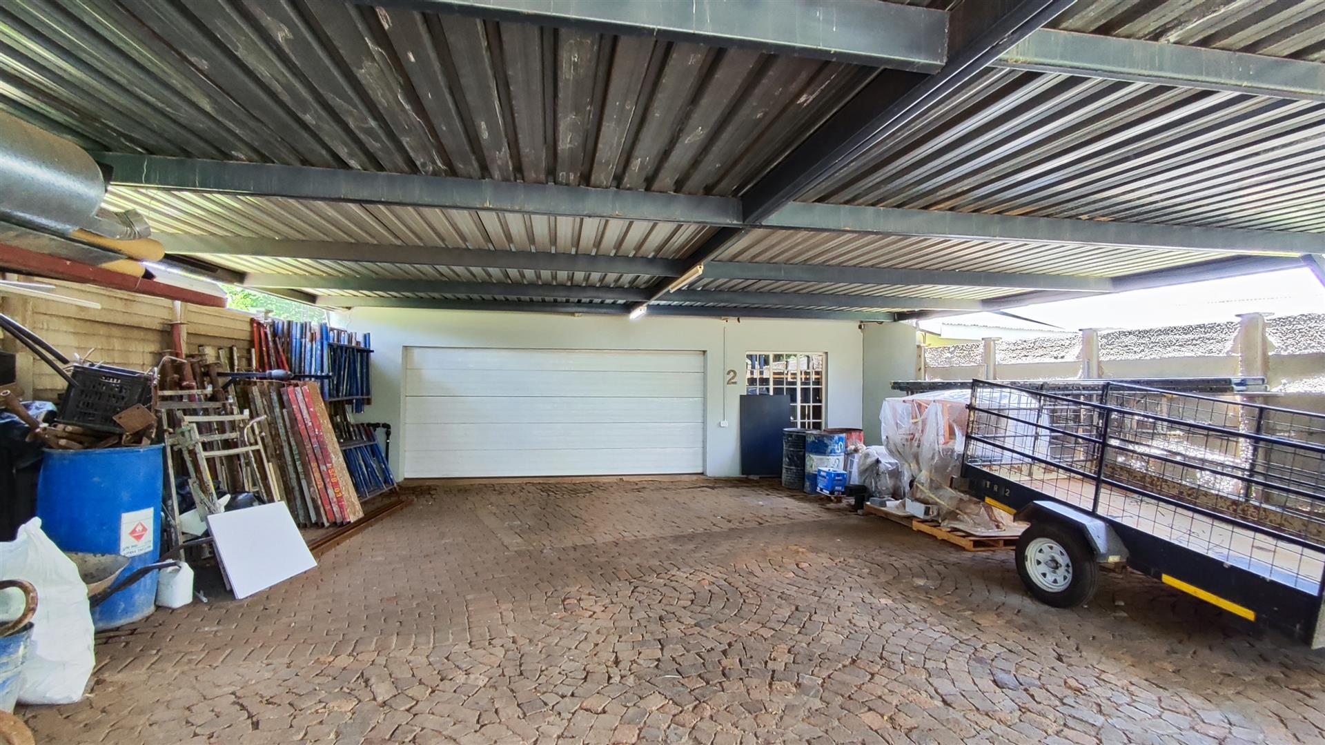 Patio - 103 square meters of property in Meyerton