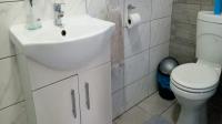 Main Bathroom - 7 square meters of property in Meyerton