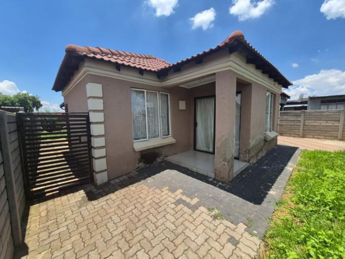 3 Bedroom House for Sale For Sale in Germiston - MR700032