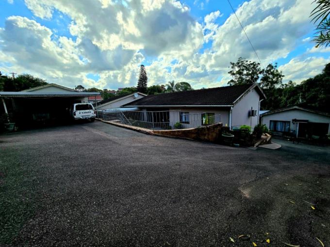 3 Bedroom House for Sale For Sale in Malvern - DBN - MR700060