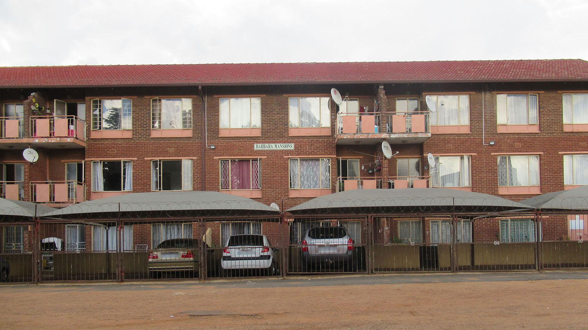 Front View of property in Witpoortjie