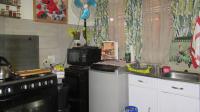Kitchen - 7 square meters of property in Witpoortjie