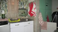 Kitchen - 7 square meters of property in Witpoortjie