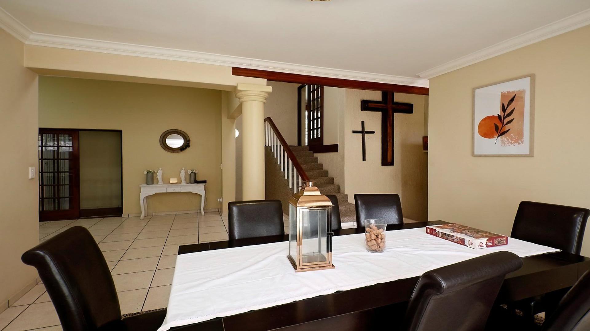 Dining Room of property in Ermelo