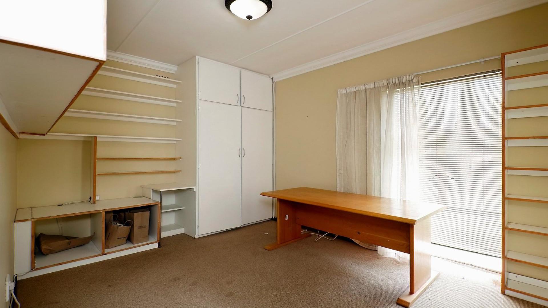 Bed Room 1 of property in Ermelo