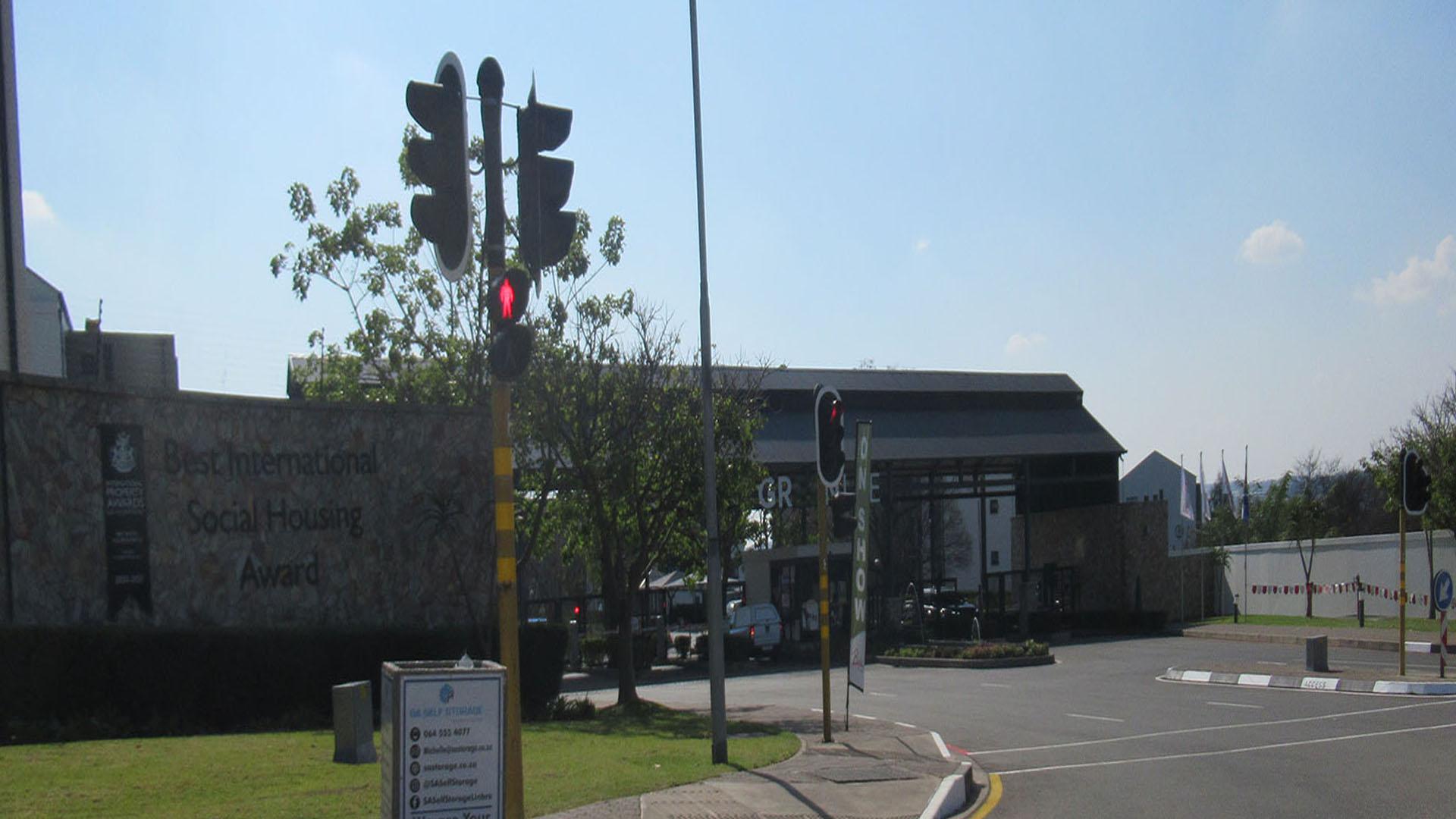 Front View of property in Linbro Park A.H.