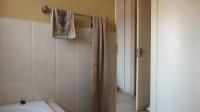 Main Bathroom - 3 square meters of property in Honey Park