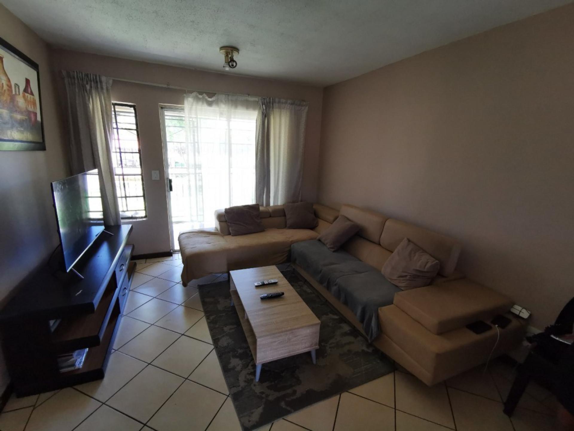  of property in Karenpark