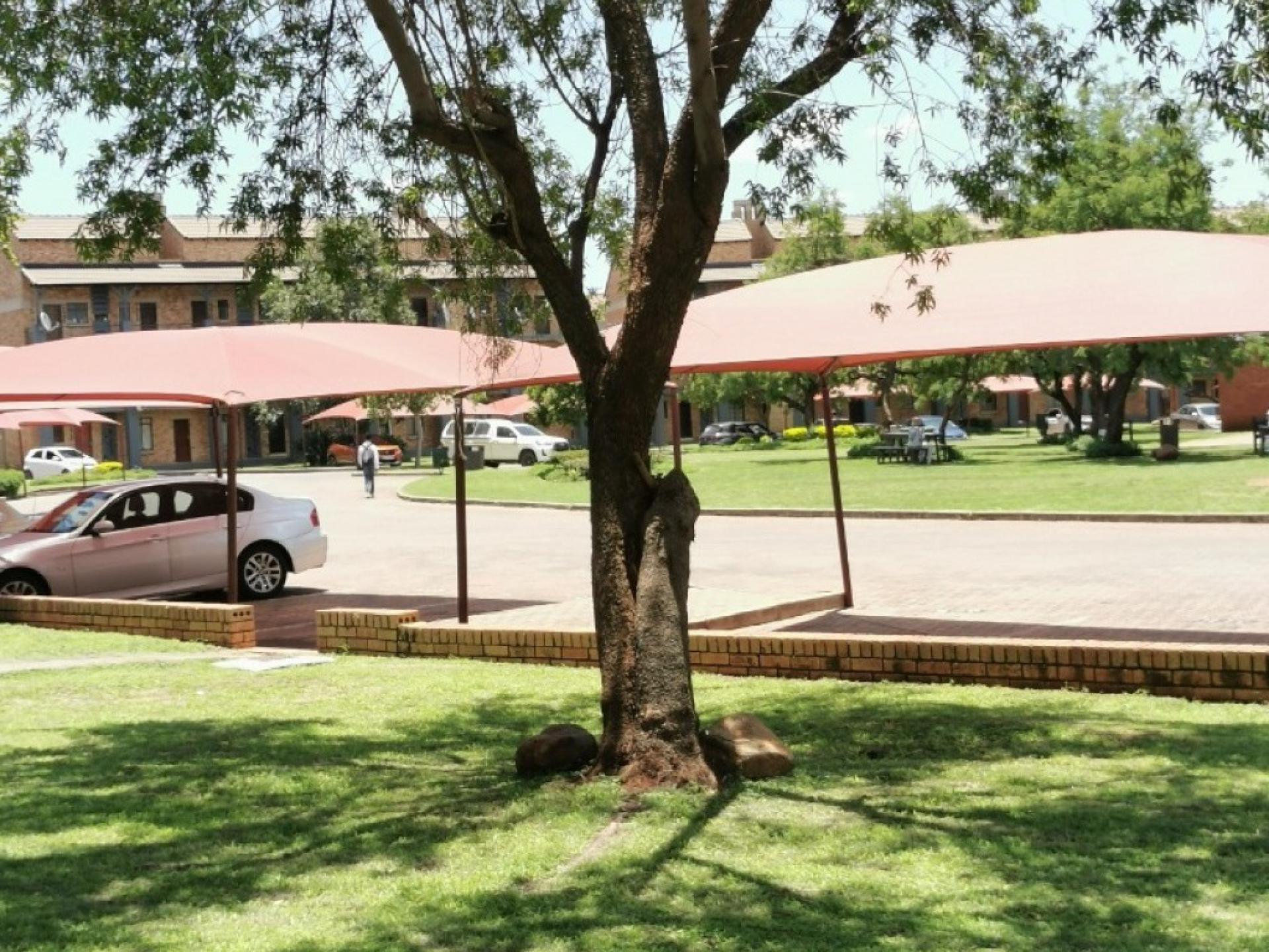  of property in Karenpark