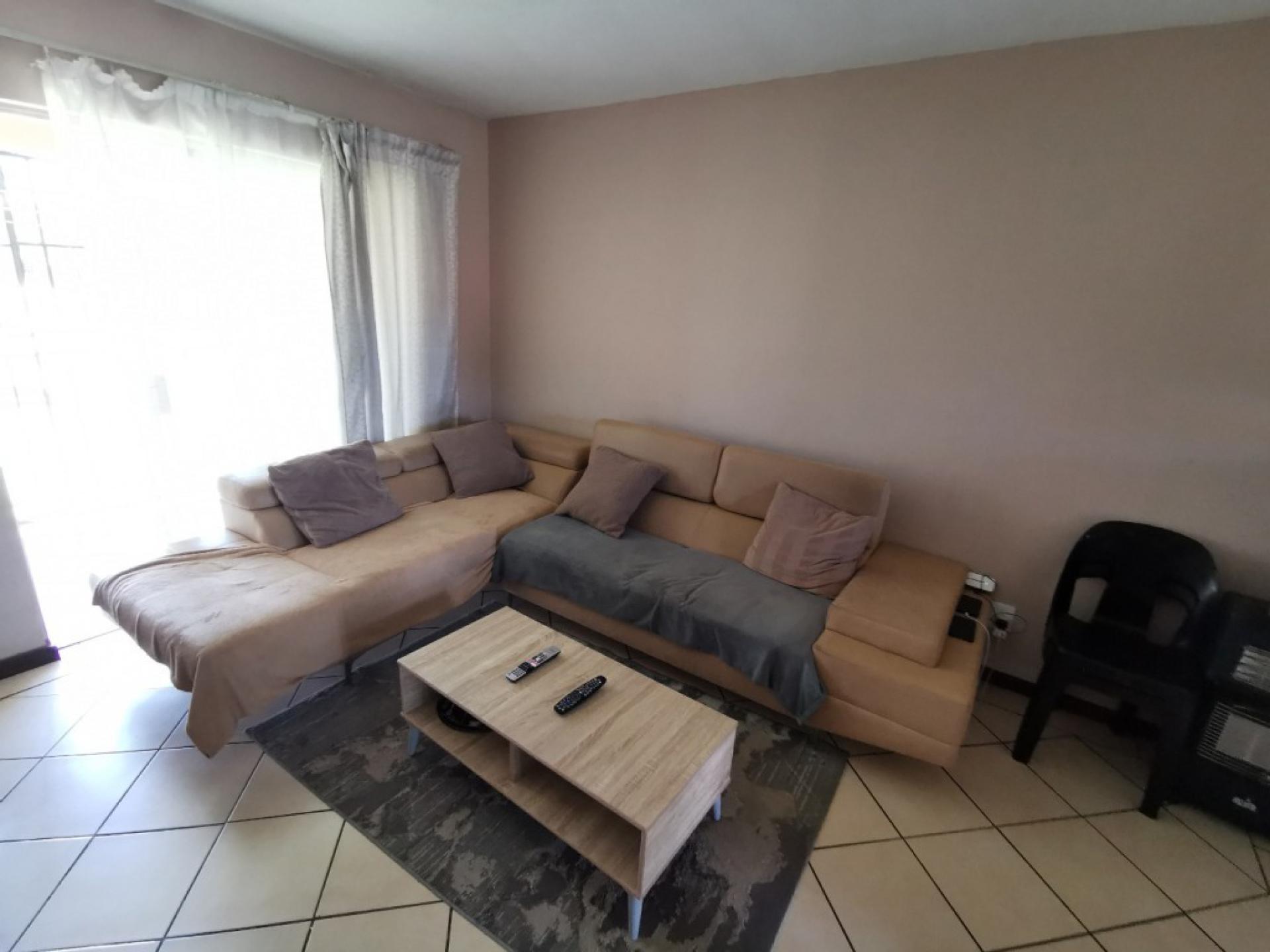  of property in Karenpark