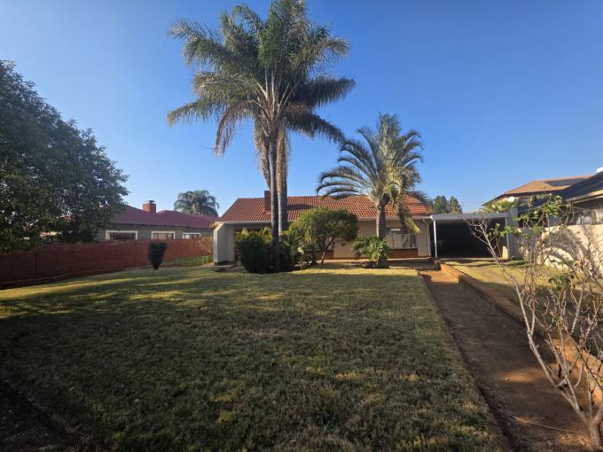 3 Bedroom House for Sale For Sale in Montana Tuine - MR700160