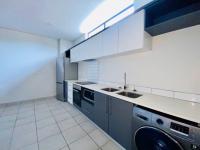  of property in Menlo Park