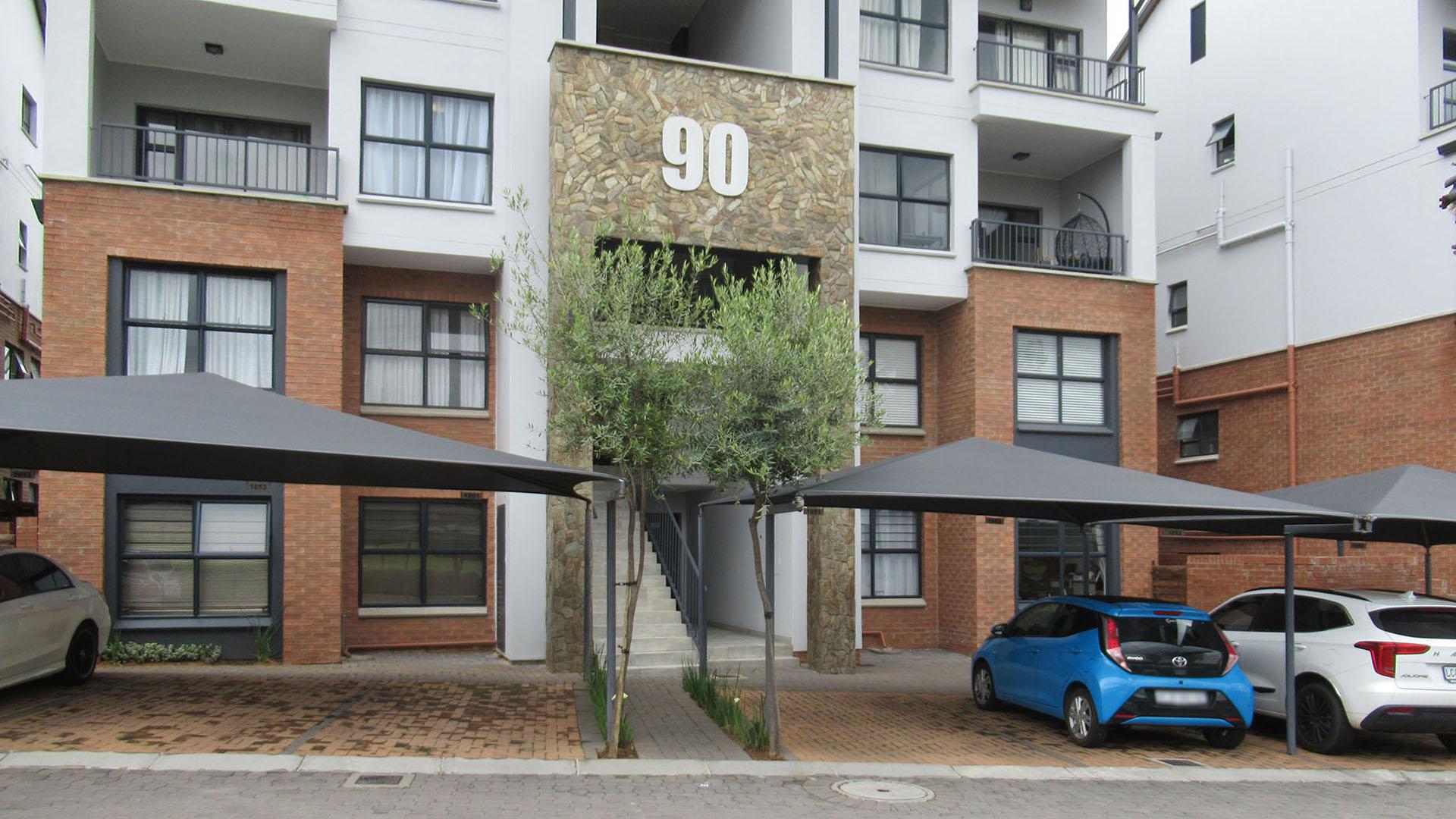 Garage of property in Linbro Park A.H.