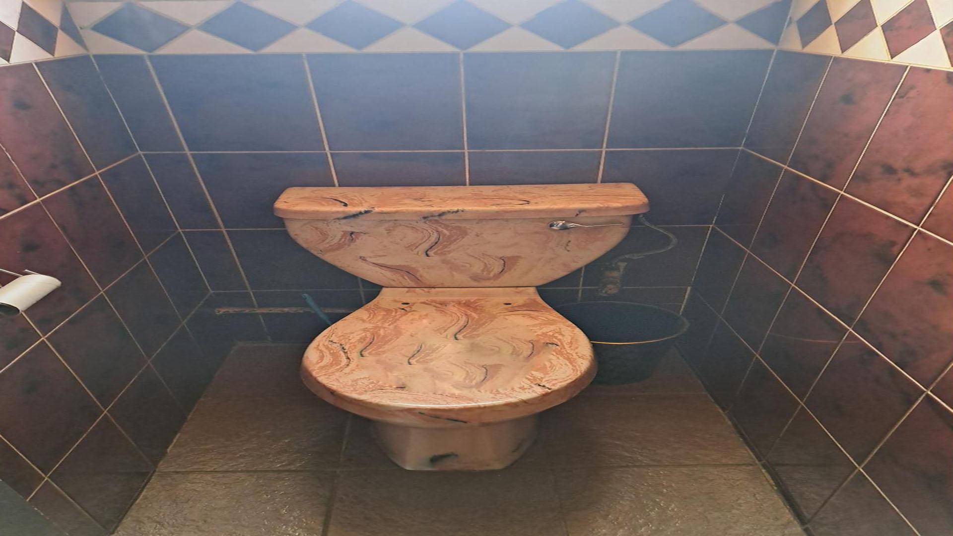 Bathroom 2 of property in Westham