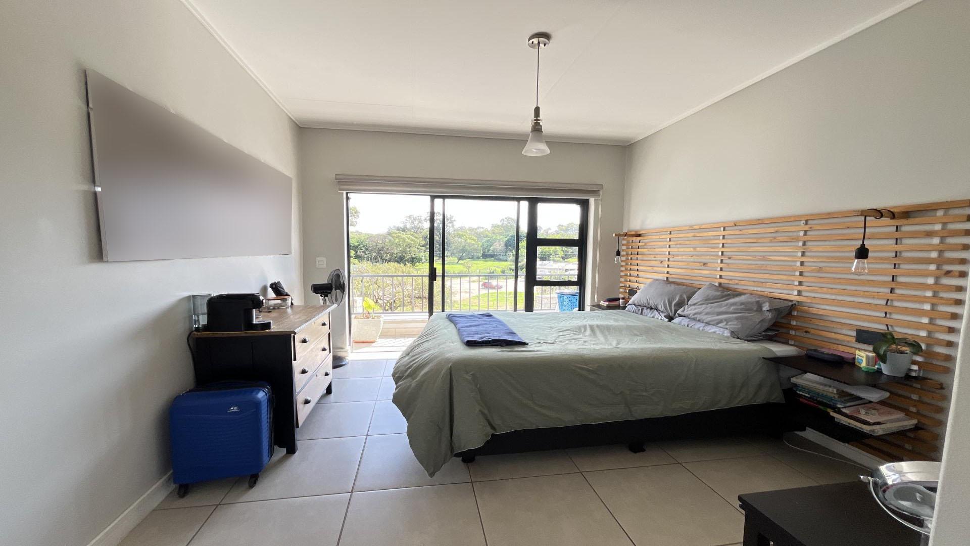 Bed Room 1 of property in Linbro Park A.H.