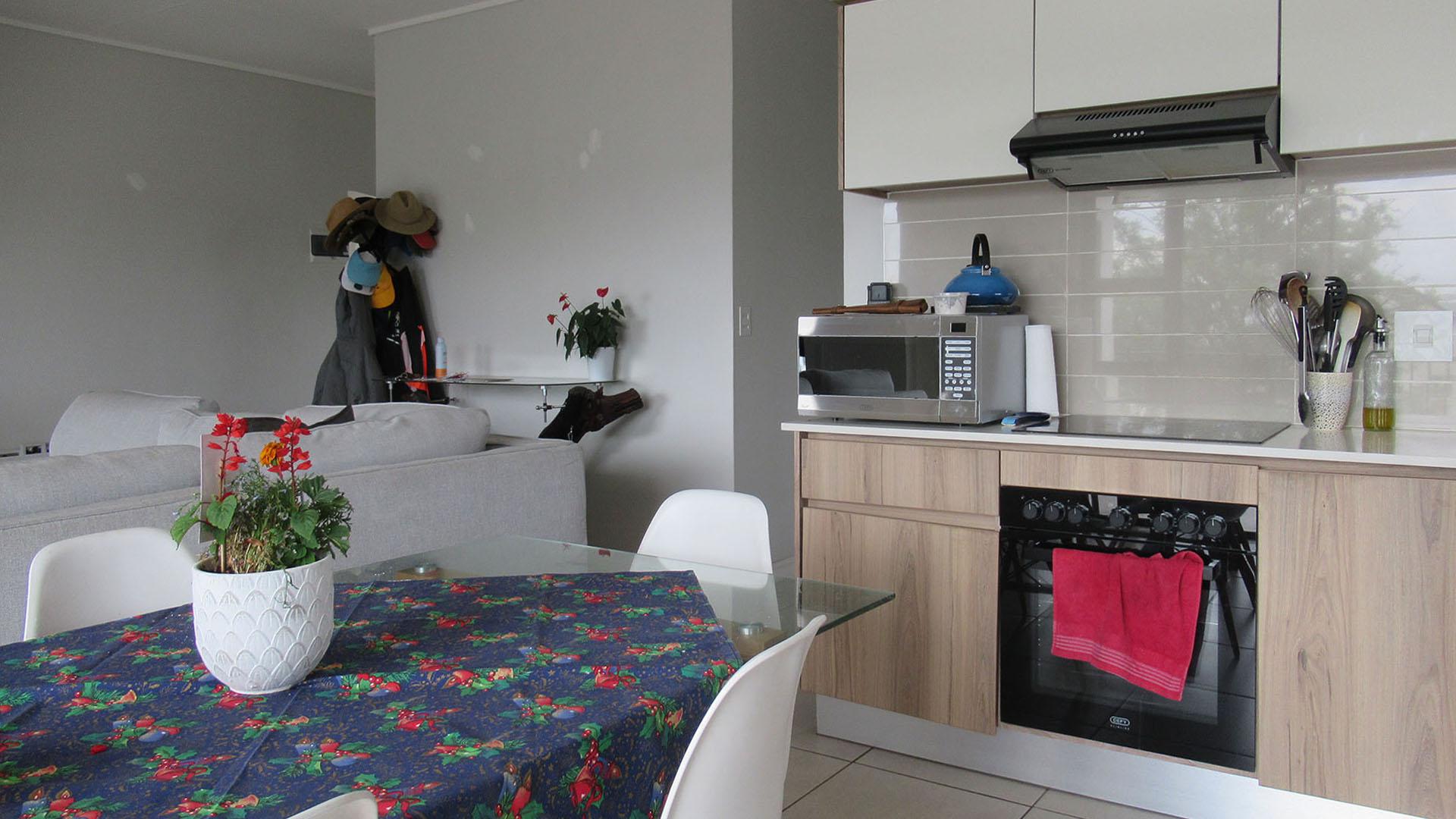 Dining Room - 16 square meters of property in Linbro Park A.H.