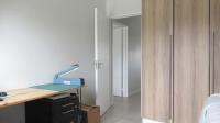 Bed Room 1 - 14 square meters of property in Linbro Park A.H.
