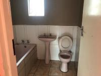  of property in Lourierpark