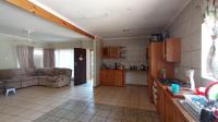 Kitchen - 25 square meters of property in Sinoville
