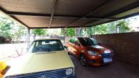 Carport  - 33 square meters of property in Sinoville