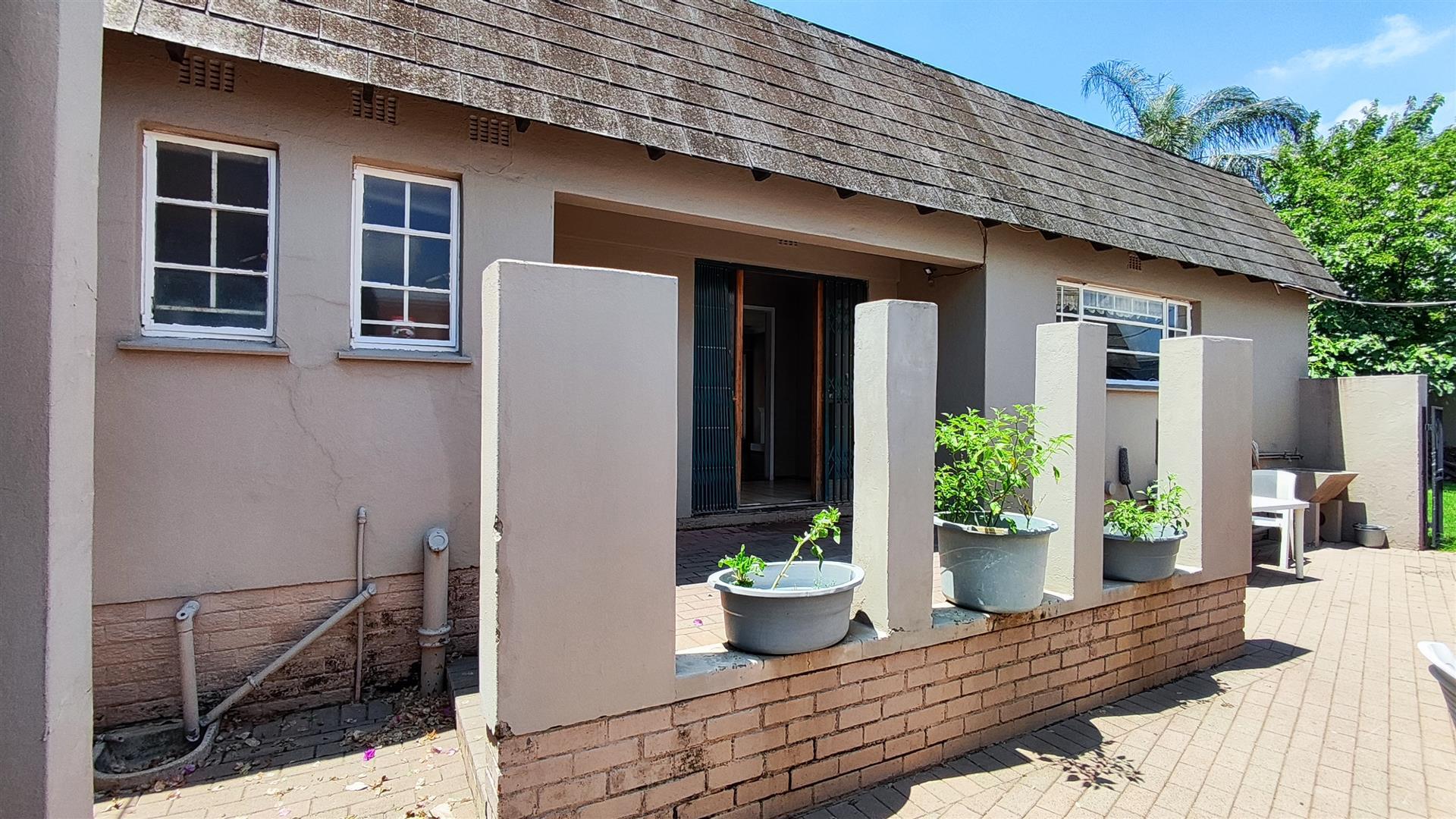 Front View of property in Birchleigh