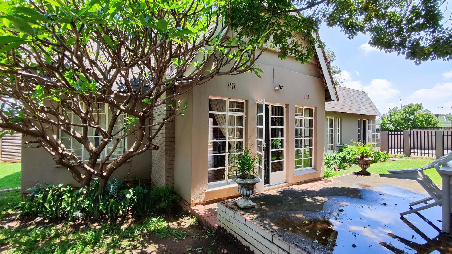 Front View of property in Birchleigh