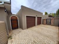  of property in Oudtshoorn