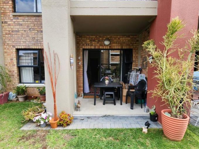 1 Bedroom Apartment for Sale For Sale in North Riding A.H. - MR700246