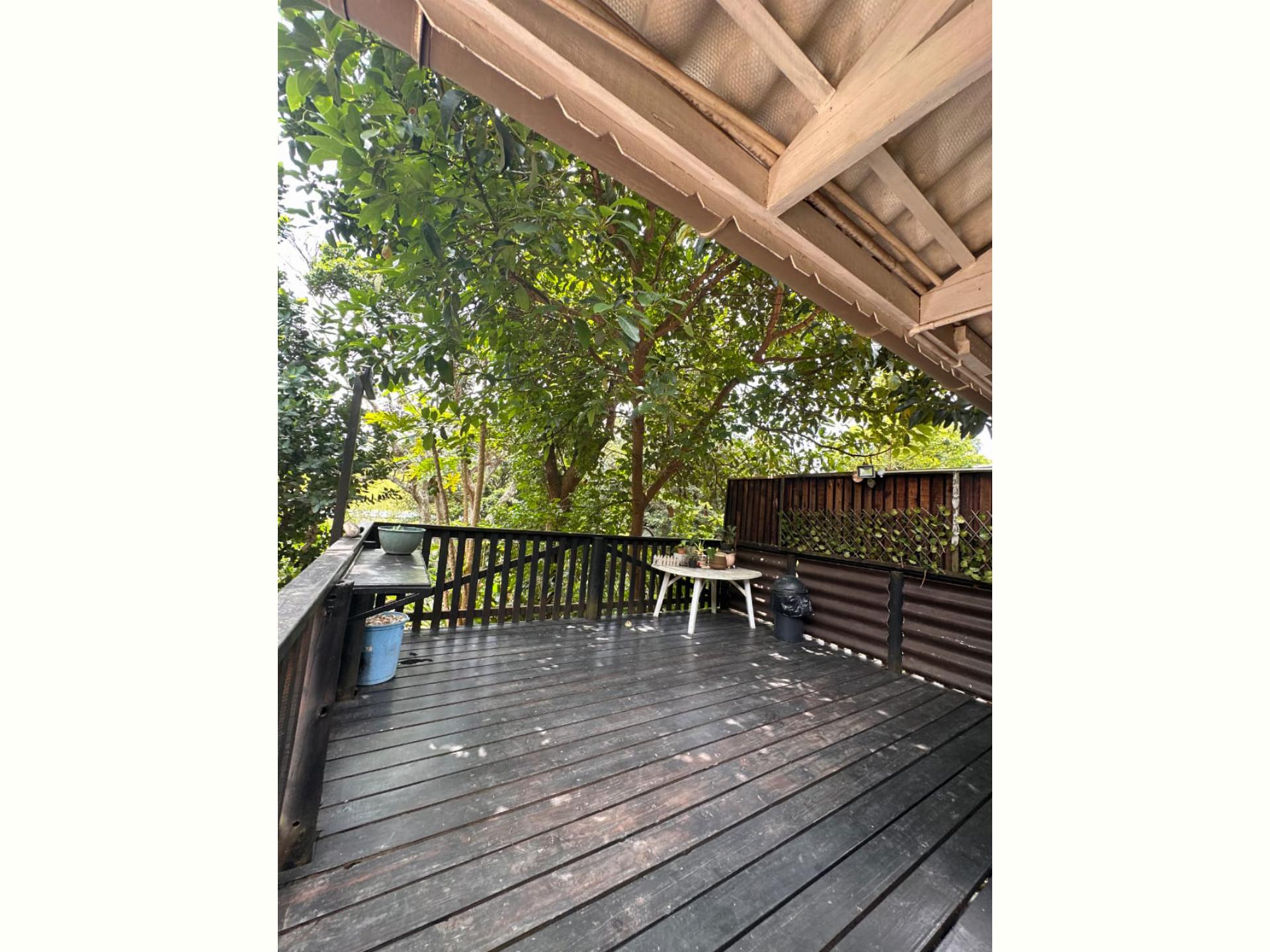  of property in Umzumbe