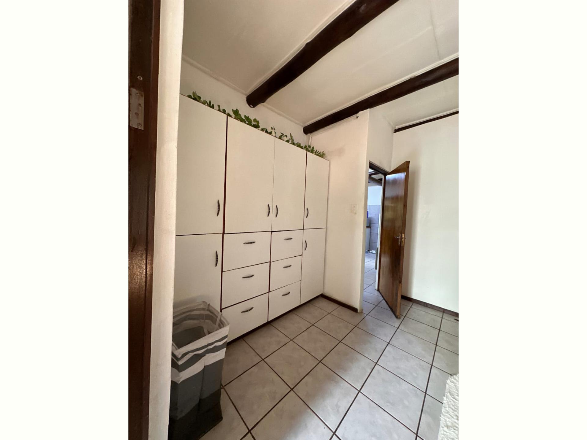  of property in Umzumbe