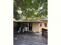  of property in Umzumbe