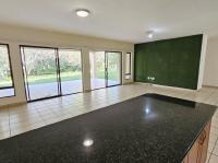  of property in Uvongo