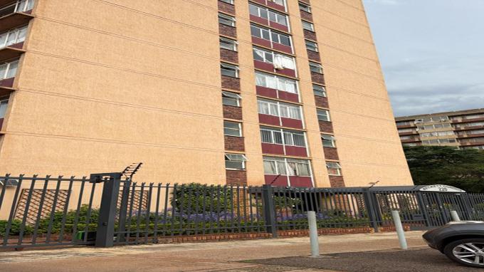 2 Bedroom Sectional Title to Rent in Arcadia - Property to rent - MR700281