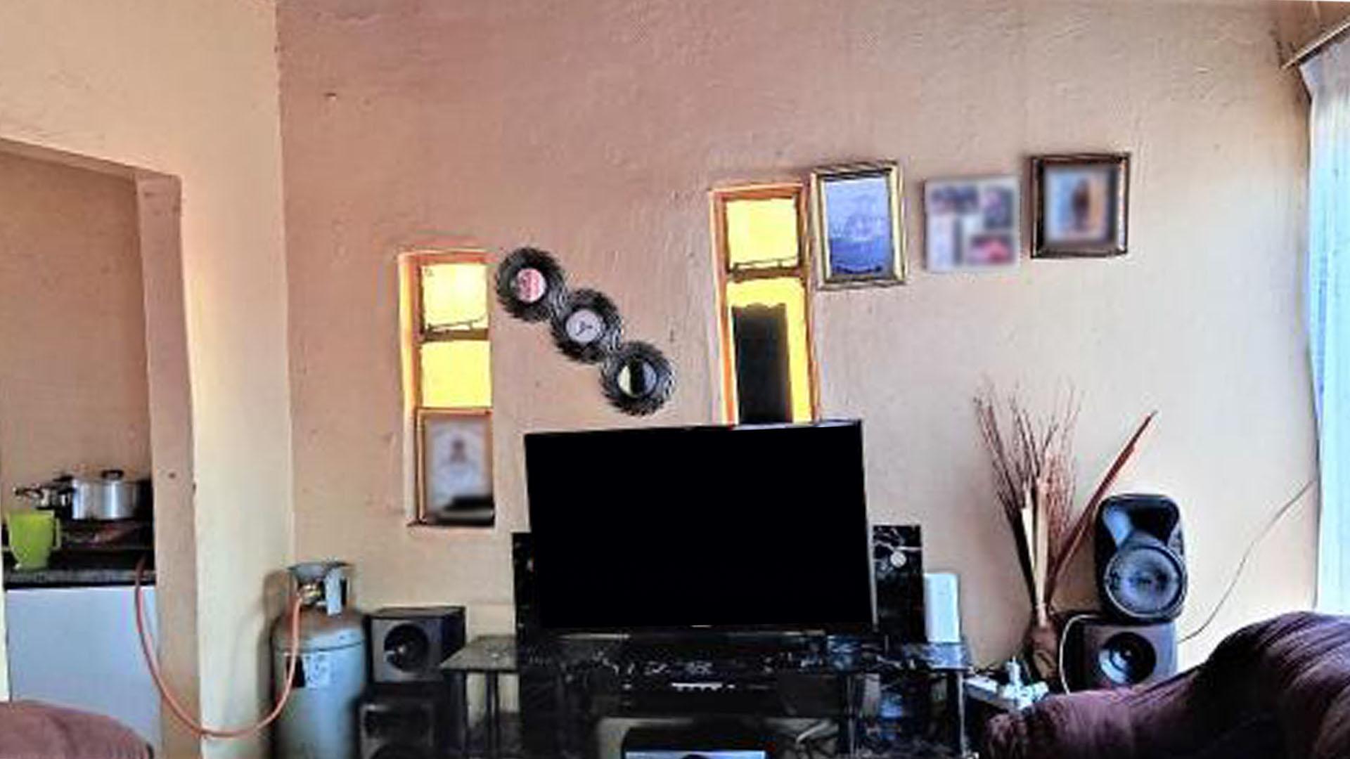 Lounges of property in Sebokeng