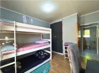  of property in Die Hoewes