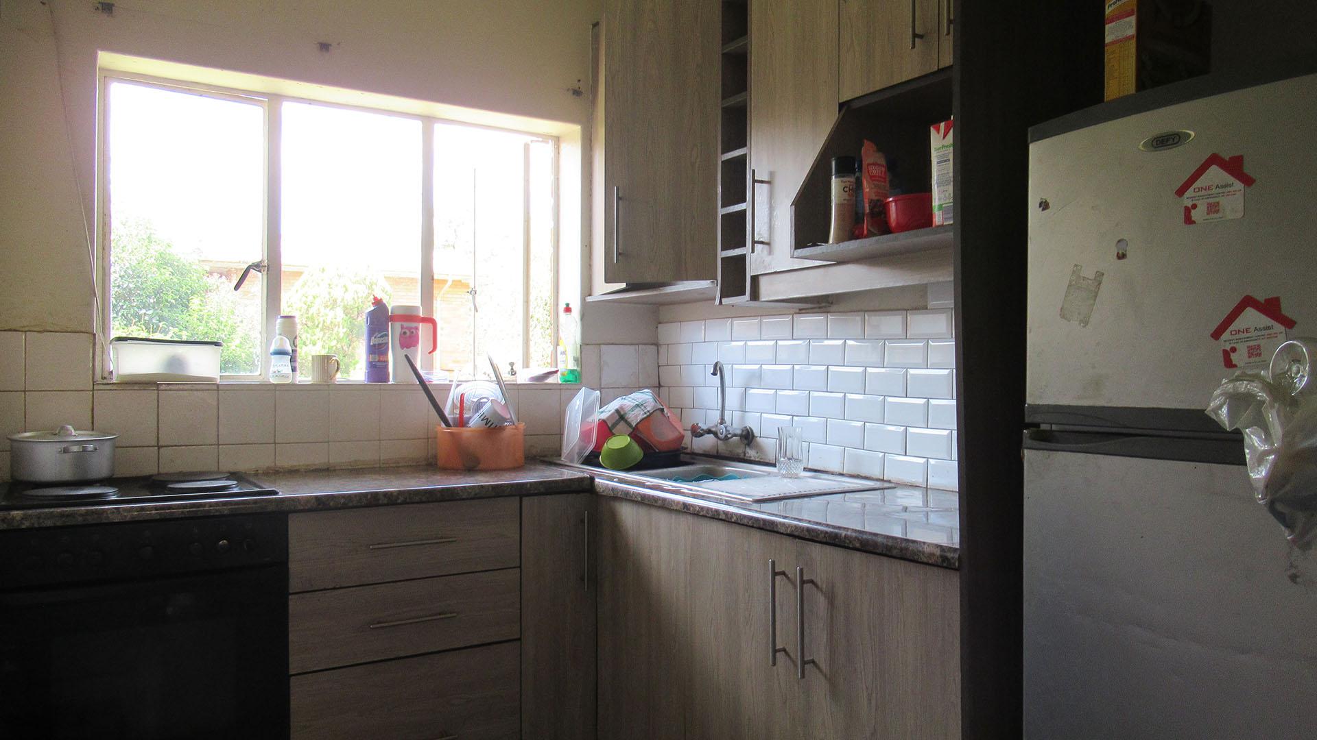 Kitchen - 10 square meters of property in Florida