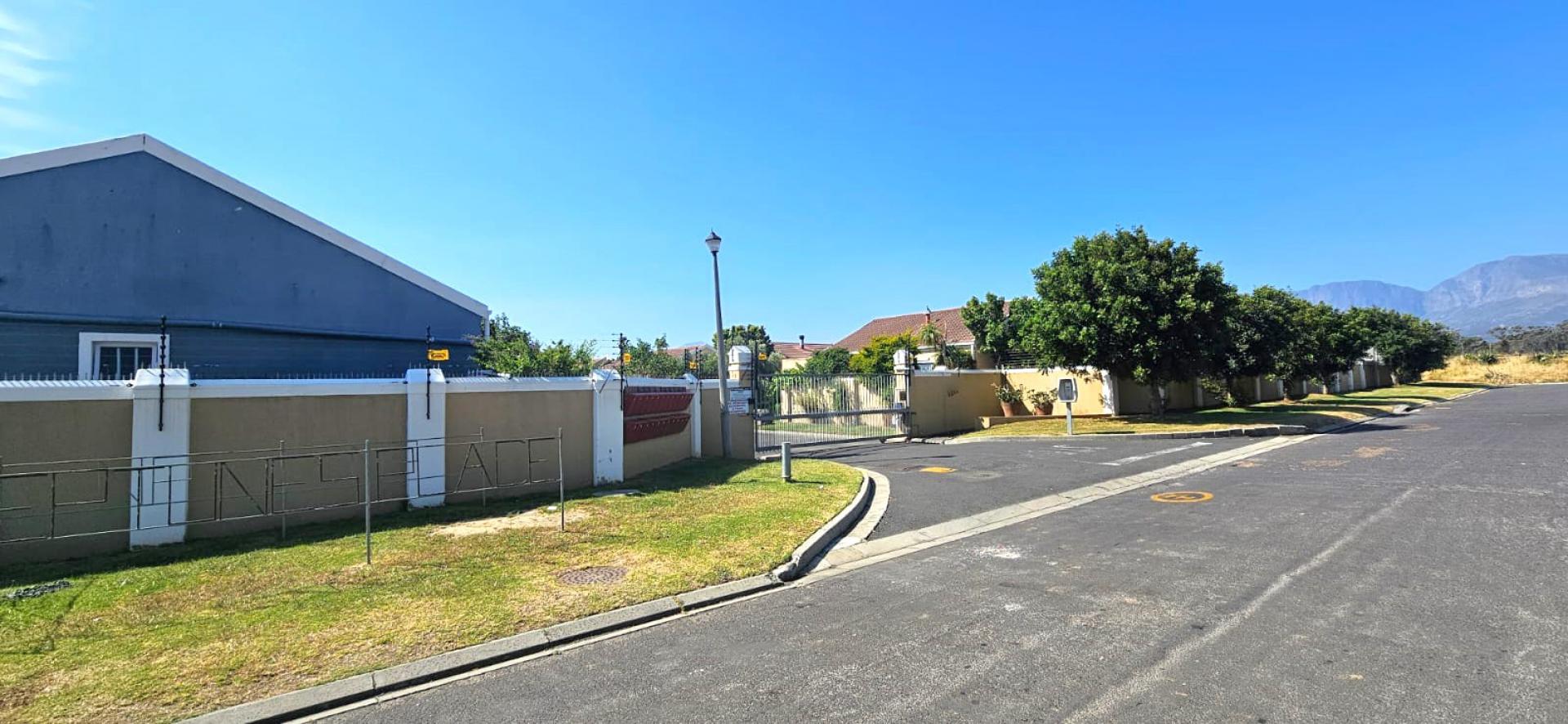  of property in Gordons Bay