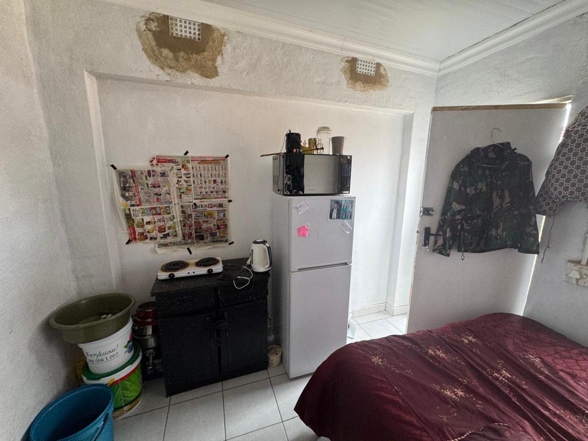  of property in Creswell Park