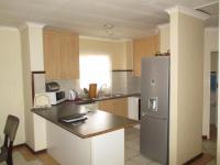  of property in Die Hoewes