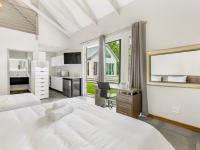  of property in Parkmore