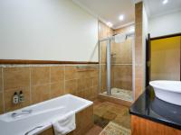  of property in Bailey's Muckleneuk