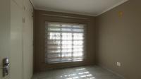 Bed Room 2 - 11 square meters of property in Die Hoewes