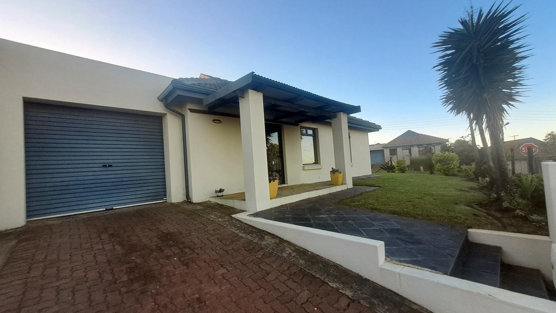 Front View of property in Kidds Beach