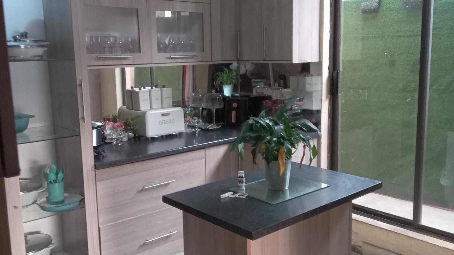 Kitchen of property in Clayville